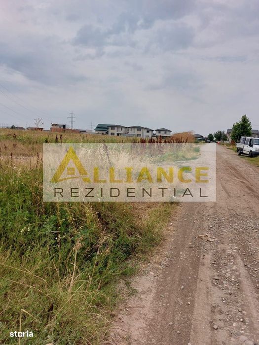 Teren constructii,336 mp,deschidere peste 17 m.Zona in dezvoltare .