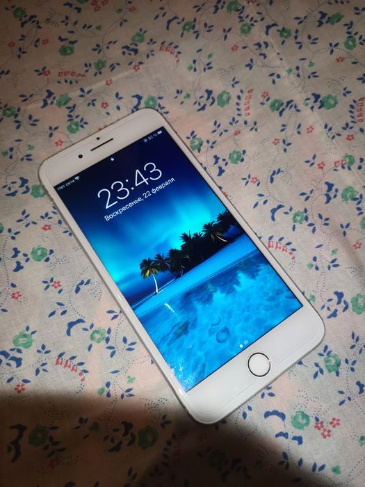 Обмен или продажа IPhone 8plus