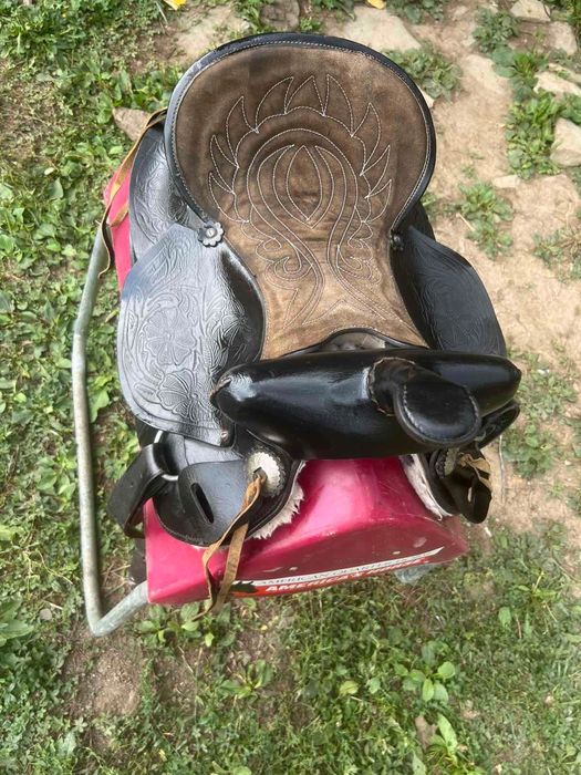 Уестърн Седла ниски и високо качество