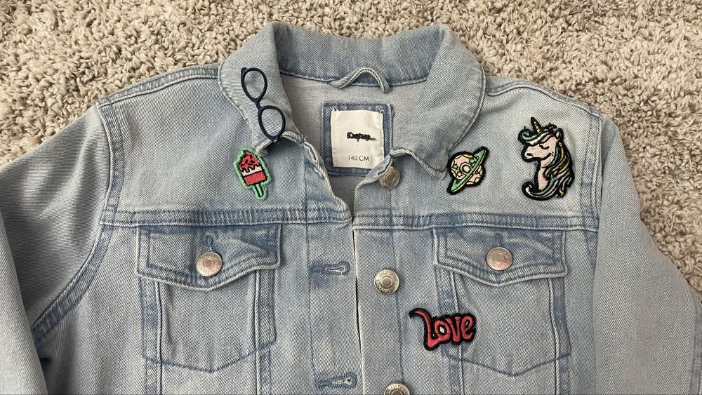 Джинсовая куртка на девочку