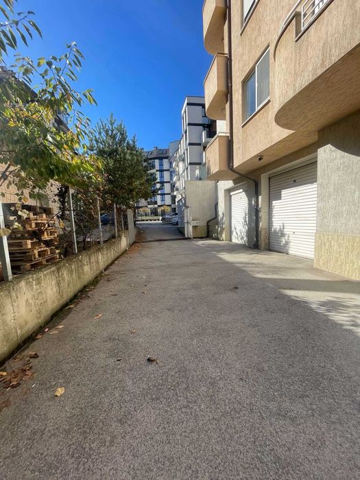 Дава се под наем Гараж / Паркомясто в София, Овча купел - 16 кв.м за 75 € - Снимка #1