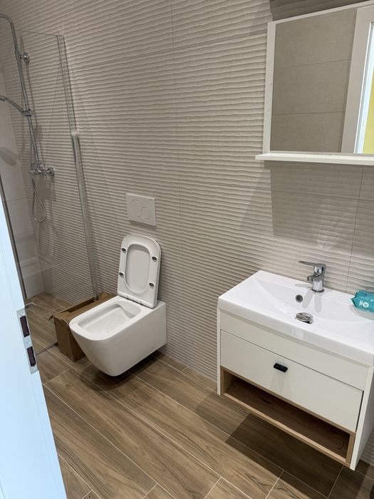 Inchiriez apartament radauti