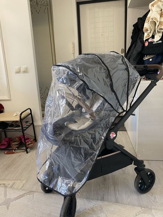 Продам детскую коляску Tomix Mirage 2 в 1