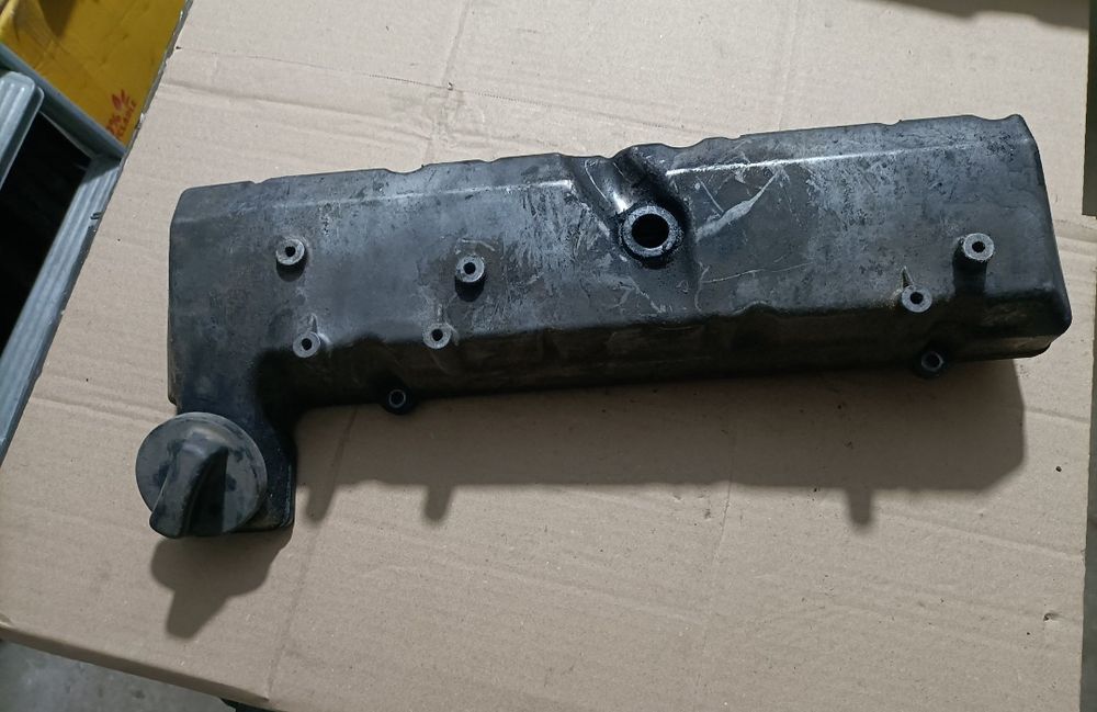 Capac la culbutori Vito w638 , sprinter , [bluza top]