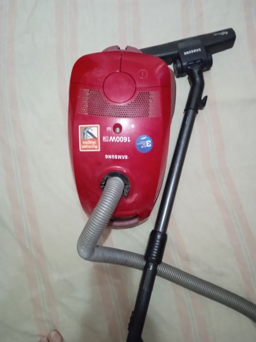 Пылесос Самсунг-1600Ватт