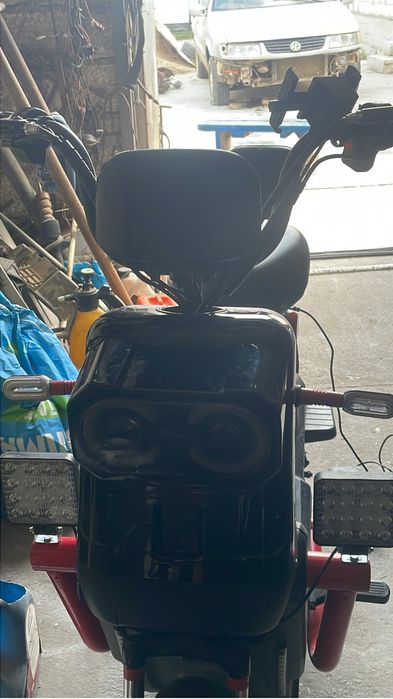Продам электро скутер танк