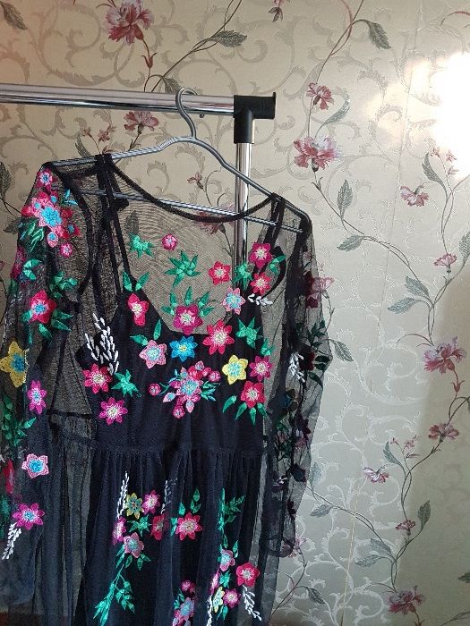 Вечернее платье Абсолютно новое