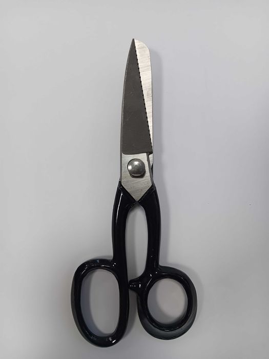 кожарска ножица, назъбена, зиг-заг, ножици, Италия, високо качество