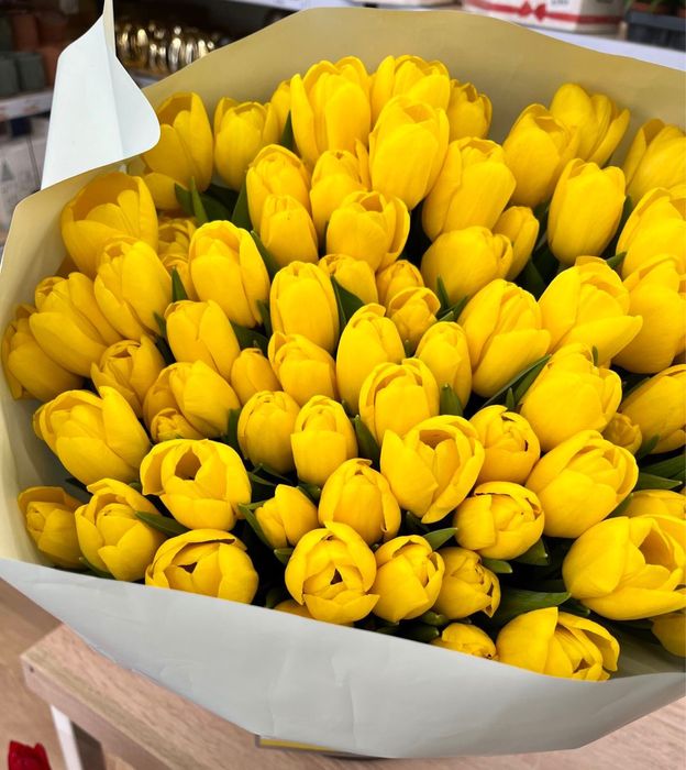 Тюльпаны предзаказ на 8март