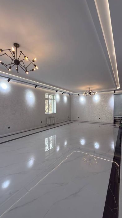 Сдаётся Помещение Новомосковская 210м2 + Терасса (N250)

 Яккасарайски