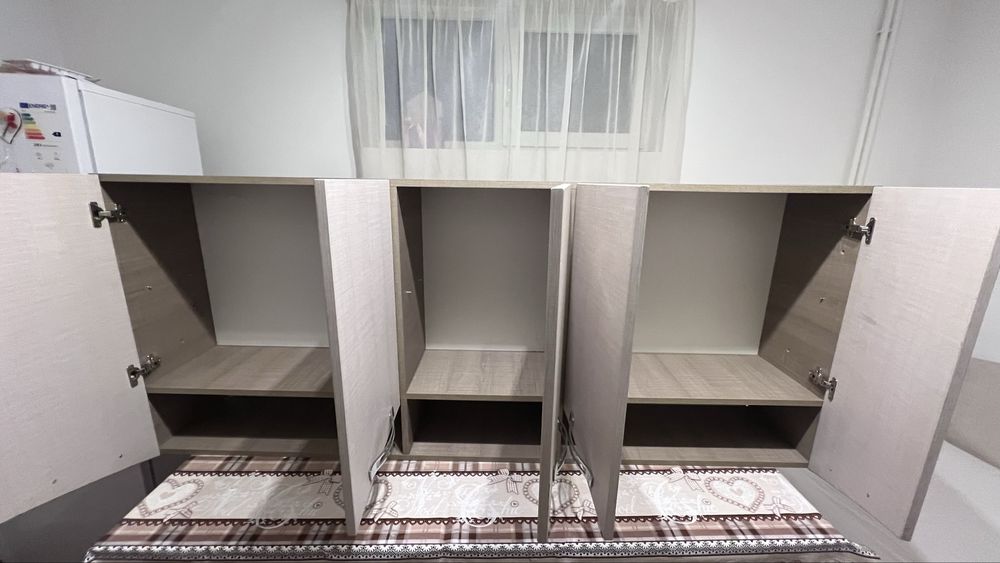 Vand mobilier pat si suprapus