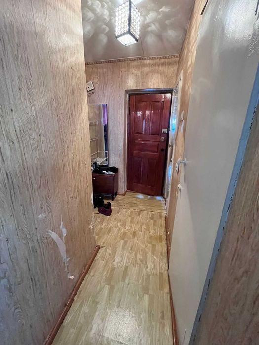 продам 1 комнатную наурыз 4а