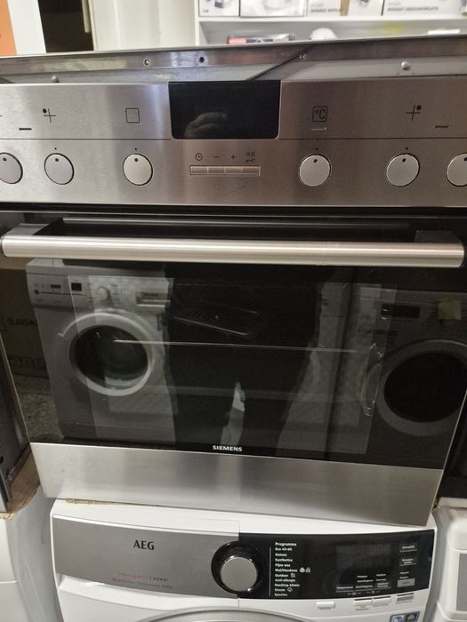 Фурна с керамични котлони за вграждане  Сименс гаранция 12 месеца