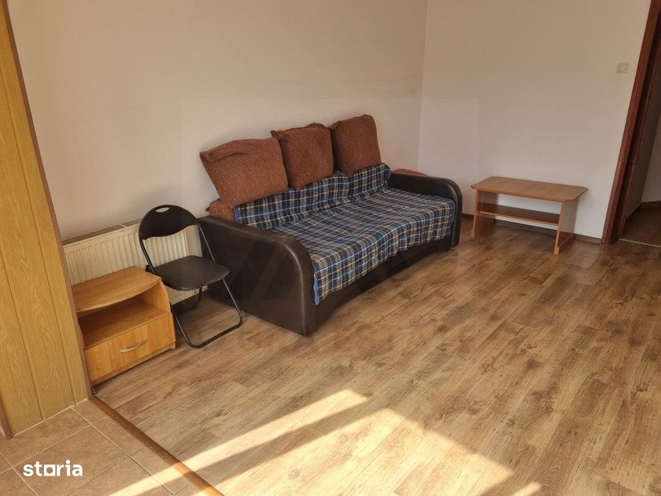 Apartament 2 camere 54 mp utili bucatarie inchisa etaj 3 zona Terezian
