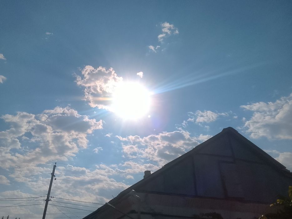 Продажа дом на два хозяина.