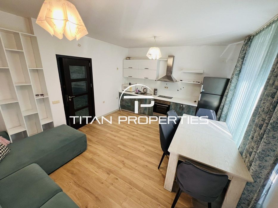 Дава се под наем Тристаен апартамент в Бургас, Лазур - 114 кв.м за 612 € - Снимка #2