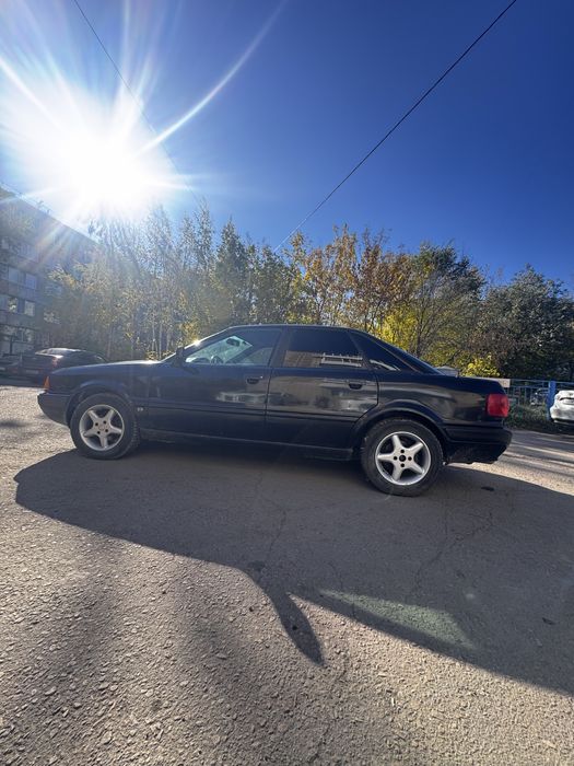 Продам Audi 80 B4