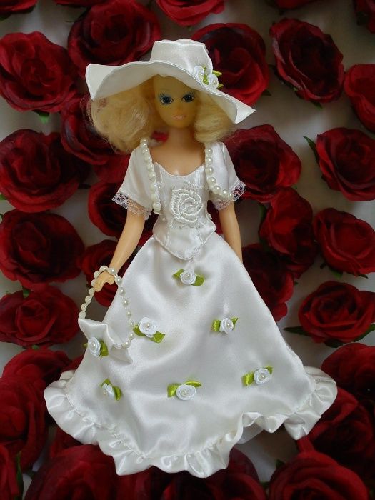 Свадебные платья для куклы Барби