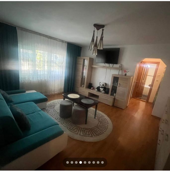 Apartament de vanzare /