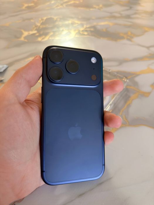iPhone 17 pro 256gb