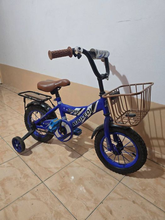 Велосипед детский на 3-4 года