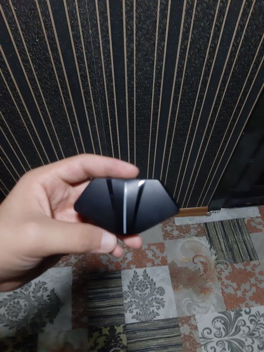 Naushnik sotiladi‼