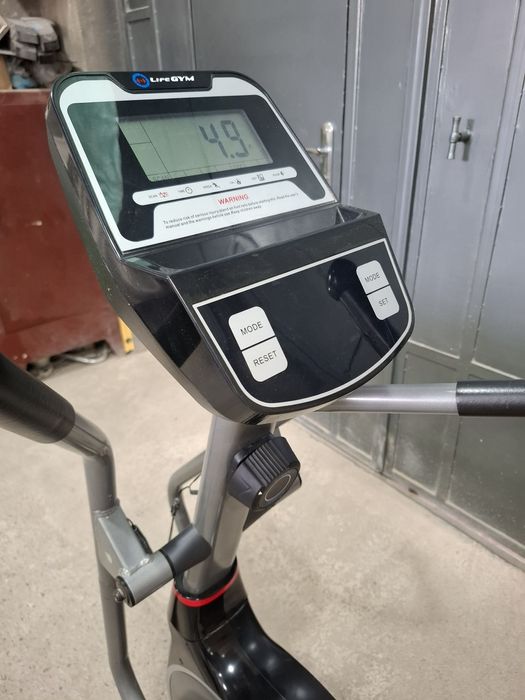 Тренажер лыжа элипсод велотренажёр лыжи тренажер аэробайк спинбайк Lgm