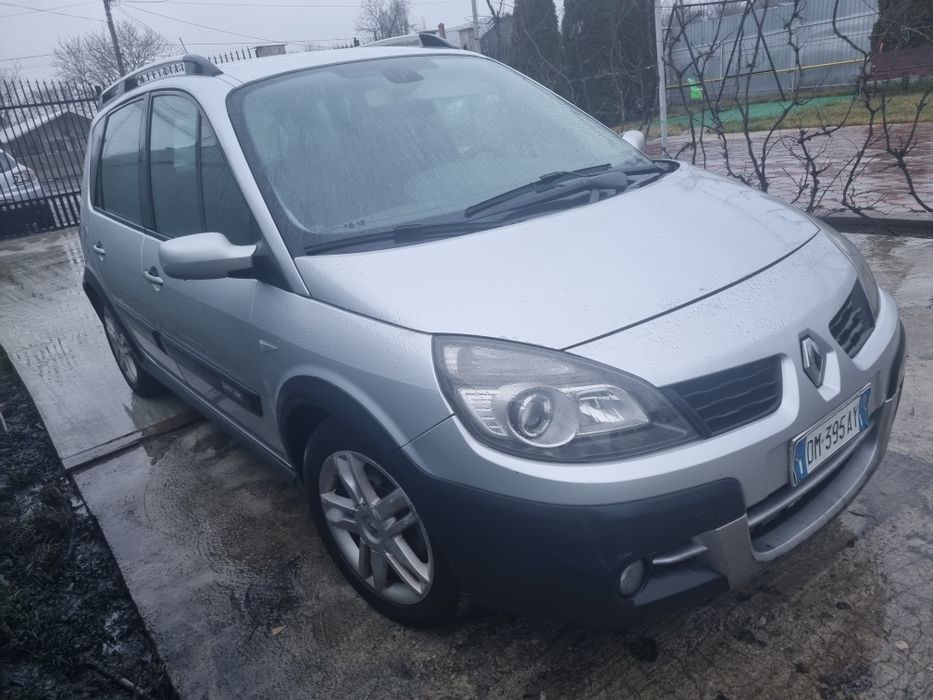 Capota motor renault scenic 2 ARGINTIU 2008