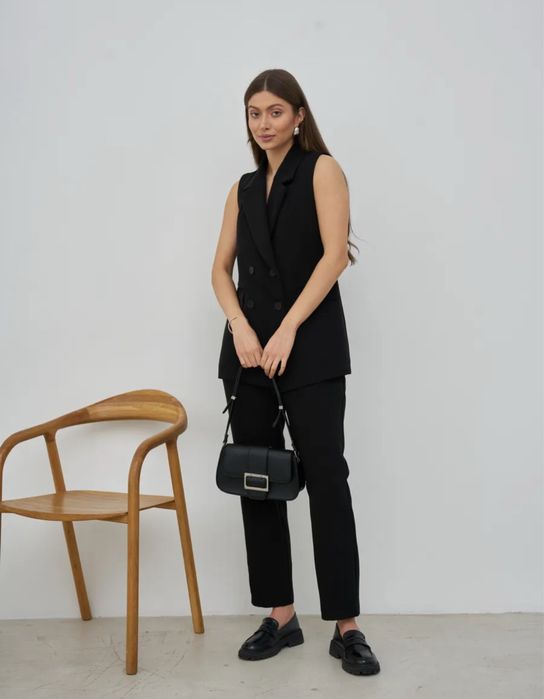 Костюм с жилеткой