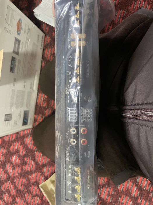 Usilitel SONY XM-N1004