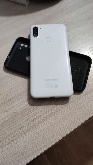 Продам  Samsung a11 за 20 000