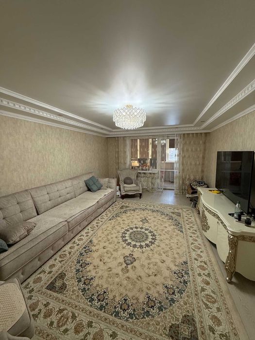 Продается 3-комн квартира, ТД Азия, 3 этаж