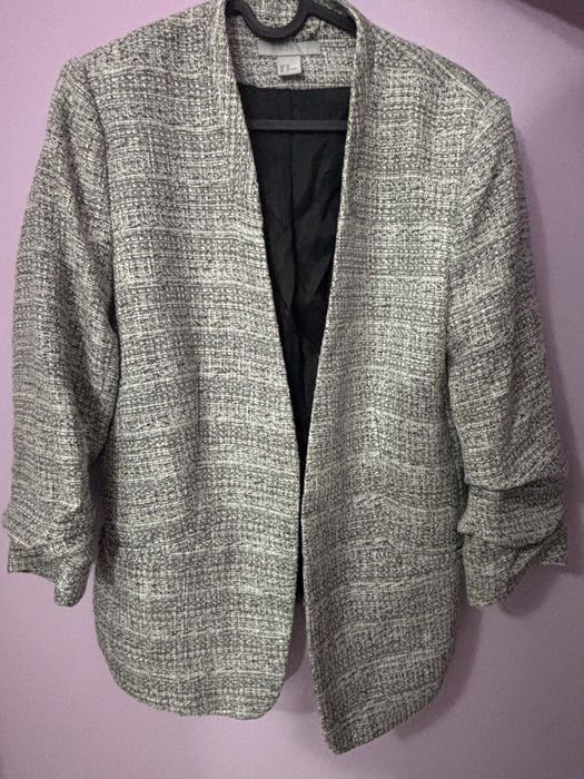 Дамско елегантно сако