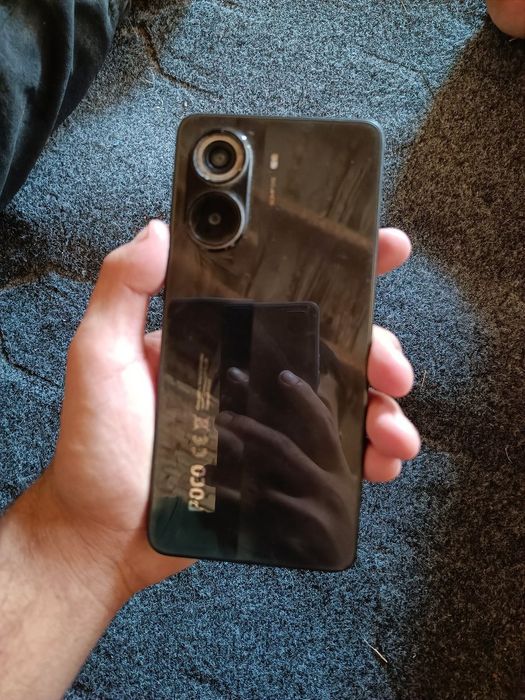 Poco x7 pro 5g .