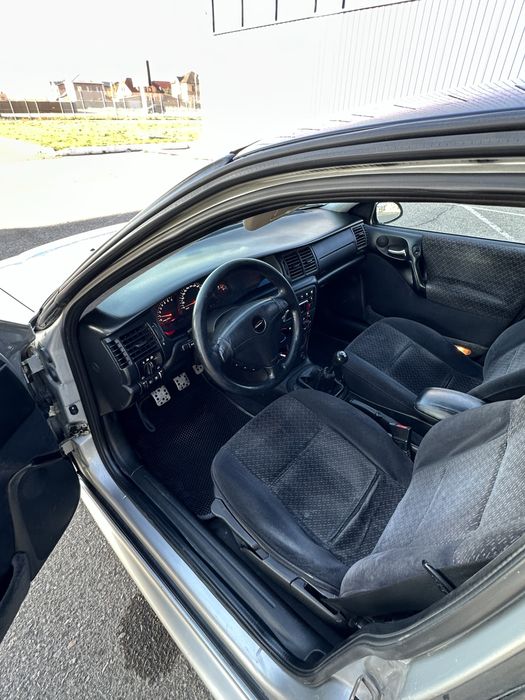 Продам опель вектра б