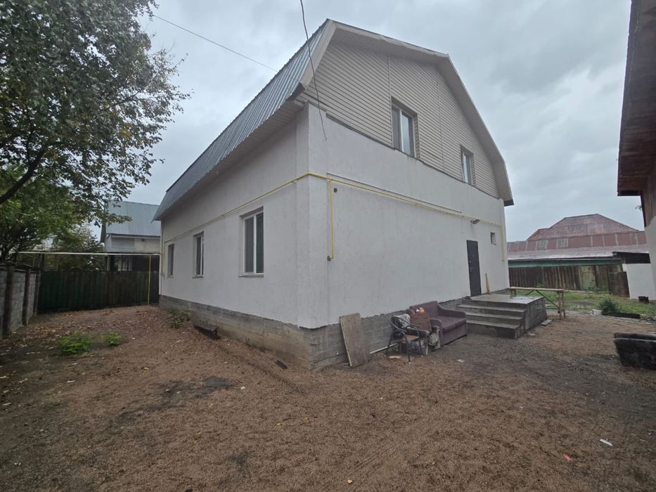 Продам 2 этажный дом в Боралдае