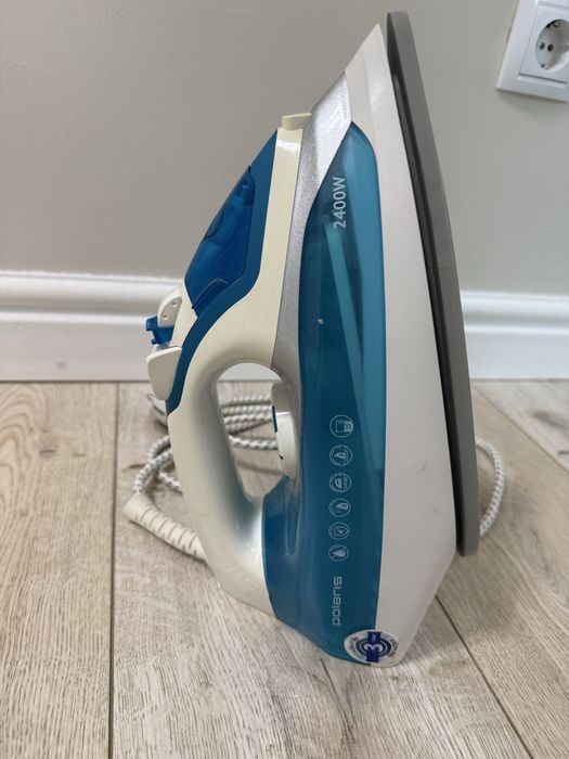 Продам Утюг в рабочем сострянии