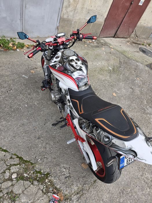 Vand honda hornet 600 pc 36