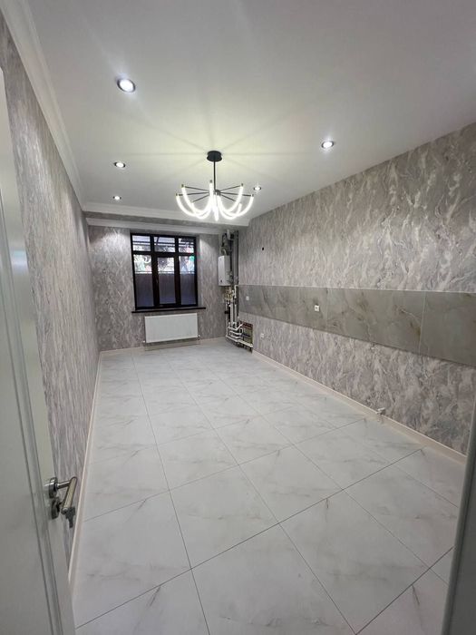 Укомплектованая квартира 3 комнаты 82м² цокольный этаж Мирабадский р-н