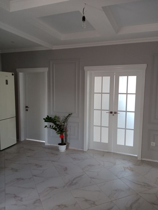 Установка межкомнатных дверей