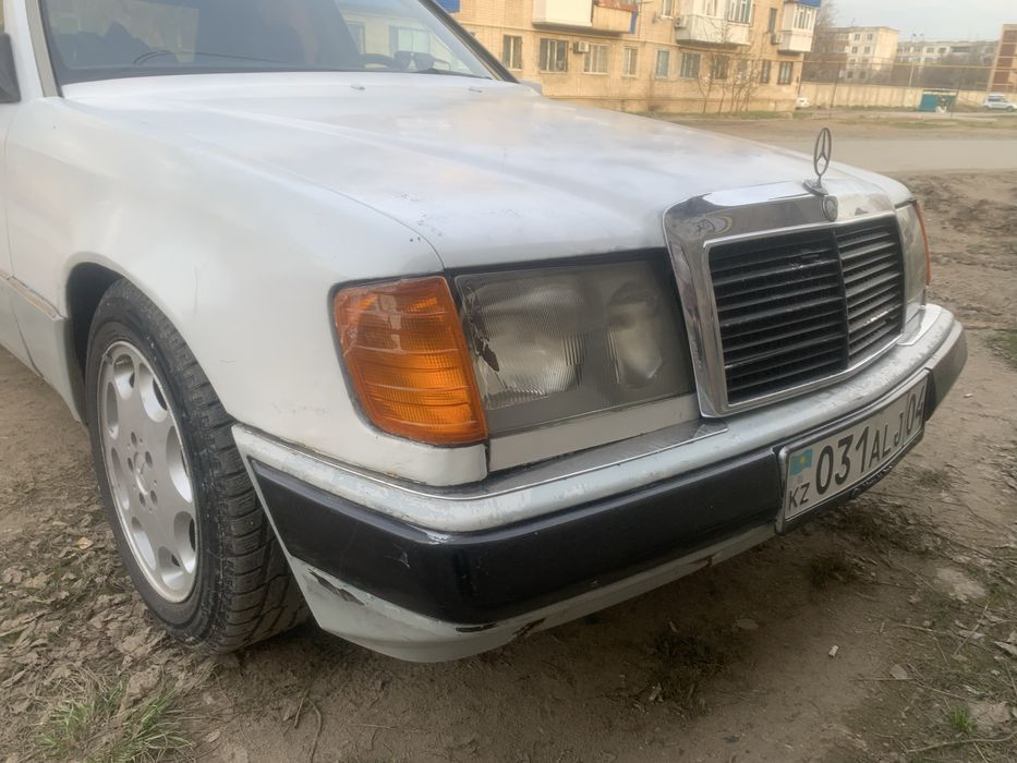 Мерседес бенс 124