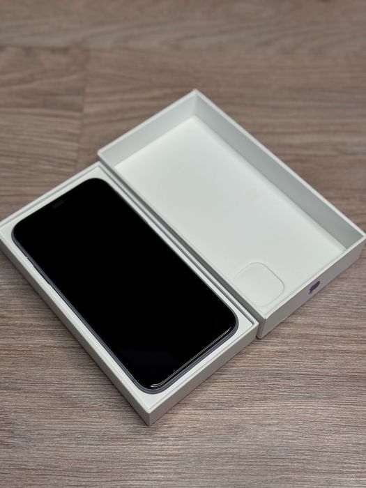 iPhone 11 128GB Purple