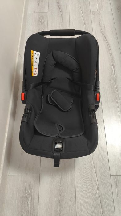 Продам коляску Aimeli с автолюлькой и сумкой