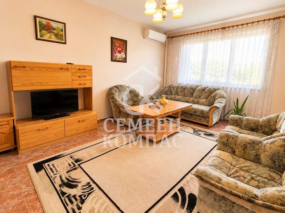 Продава се Тристаен апартамент в Пловдив, Младежки Хълм - 107 кв.м за 2141 €/кв.м - Снимка #3