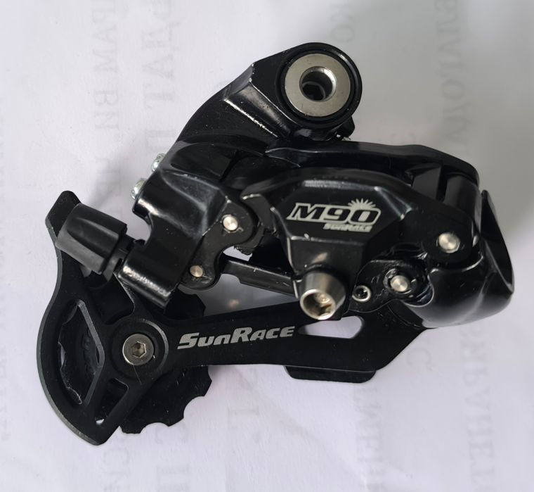 SUN RACE M90,Заден декланшор и команда,9позиций