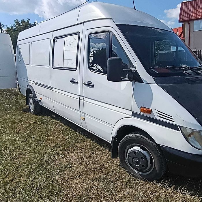 Vând Sprinter 416 motor 2700