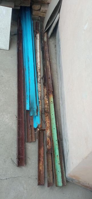 Металл: угольник, двутавр, швеллер.