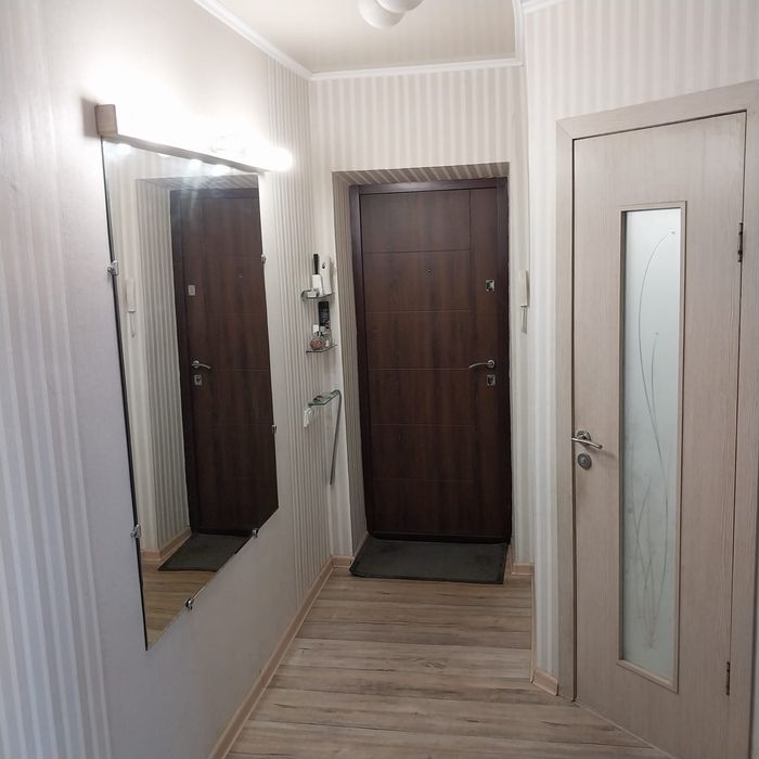 Продам 2-комнатную квартиру