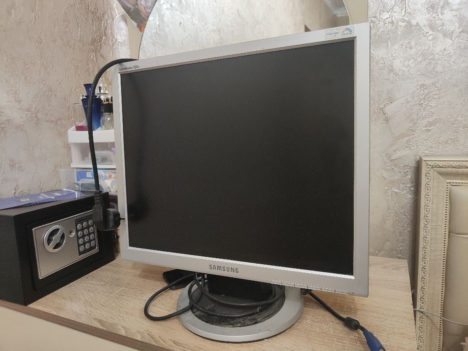 Монитор для компьютера