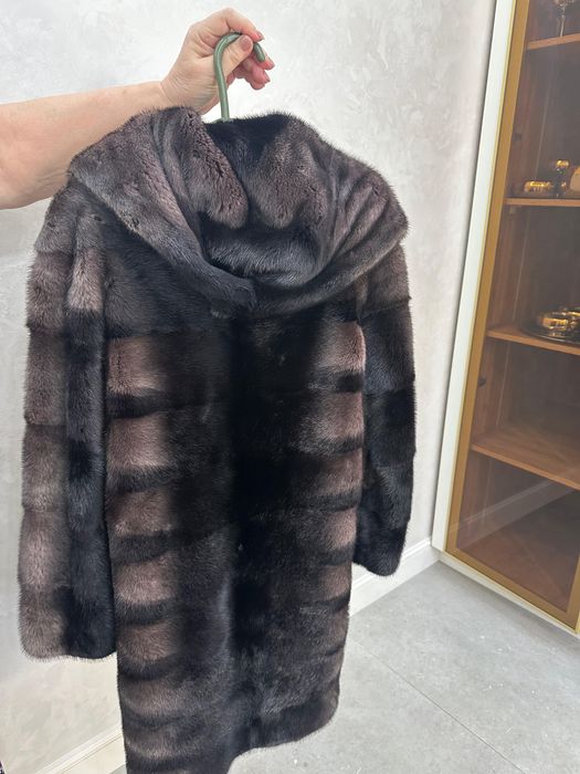 Шуба норковая с капюшоном